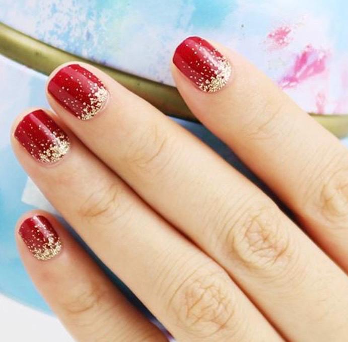 Holiday Glam Glitter Nail Polish Strips: Nail Art Stickers