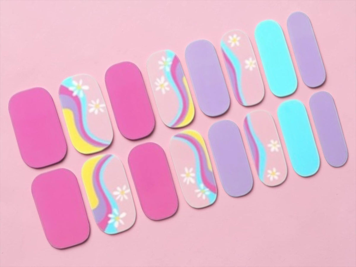 Retro Daisy Waves - Nail Polish Wraps: Nail Stickers