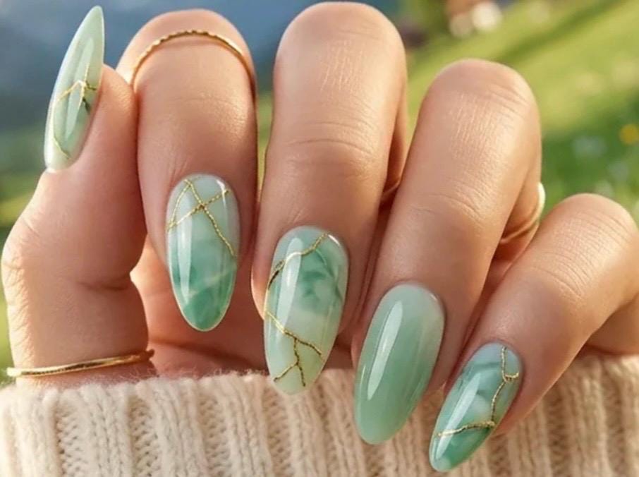 Golden Jade Waters Nail Polish Strips: Non-Toxic Nail Art