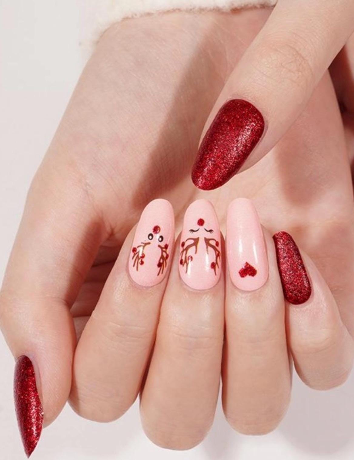 Blushing Reindeer Glitter Nail Polish Strips, Non-Toxic Nail Stickers