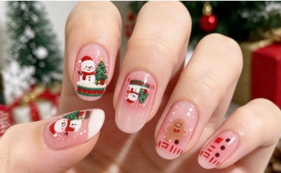 Blushing Christmas- Nail Polish Strips: Non-Toxic Nail Art