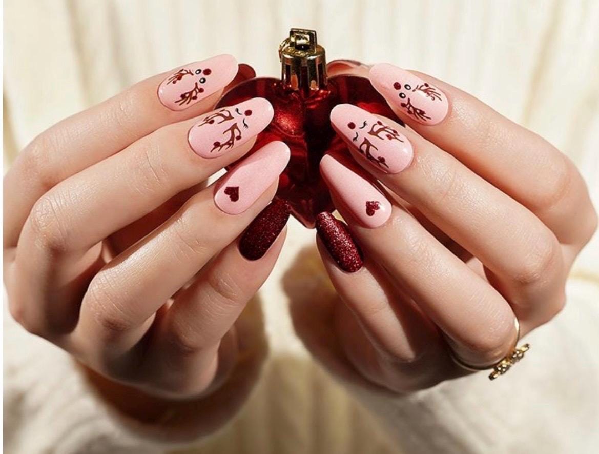 Blushing Reindeer Glitter Nail Polish Strips, Non-Toxic Nail Stickers