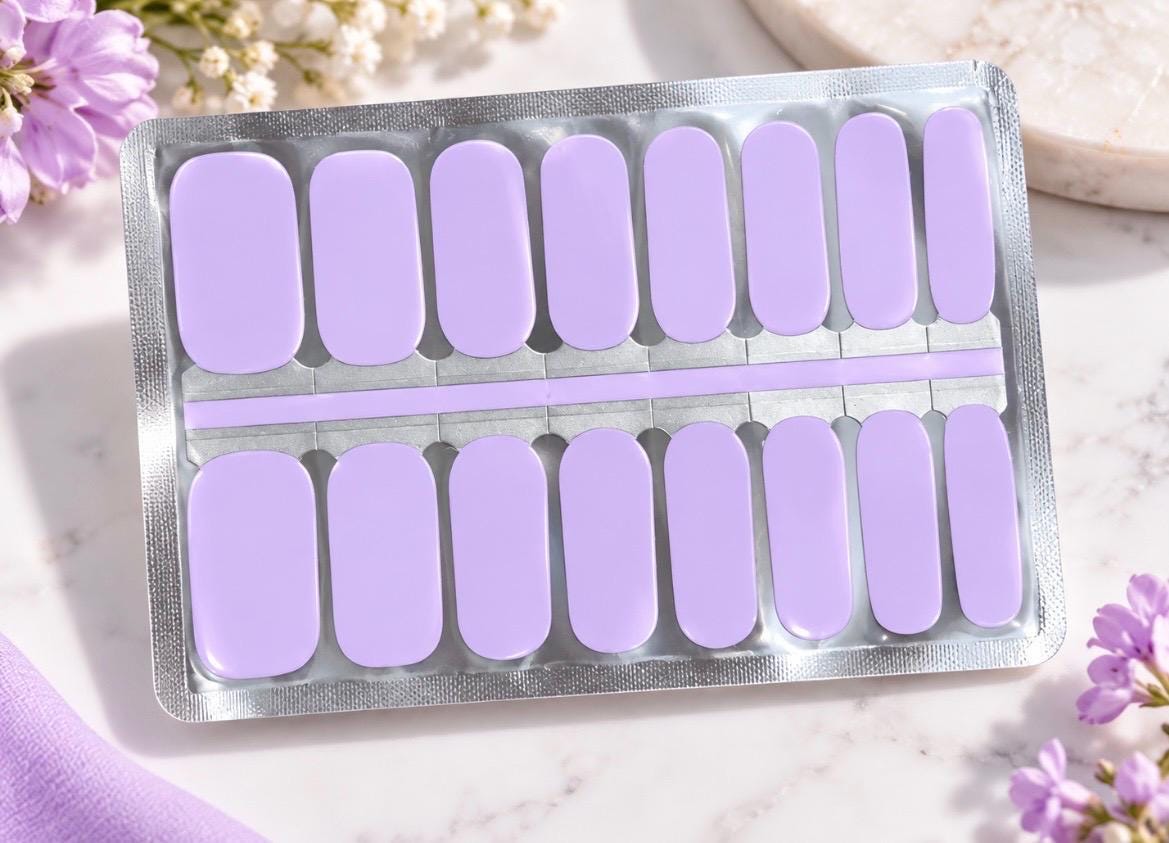 Lavender Nail Polish Strips: Non-Toxic Nail Wraps