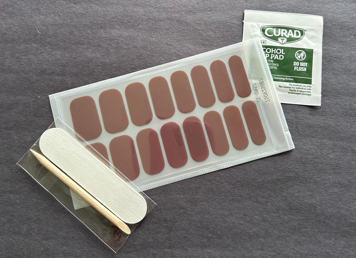 Dusty Cocoa Nail Polish Strips: Non-Toxic Nail Art