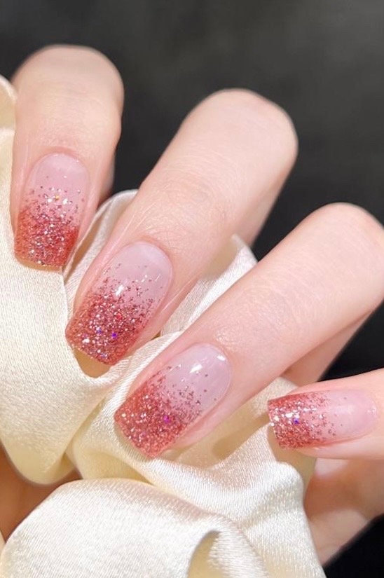 Rose Gold Glitter Fade Gel Nail Polish Strips: No UV Light