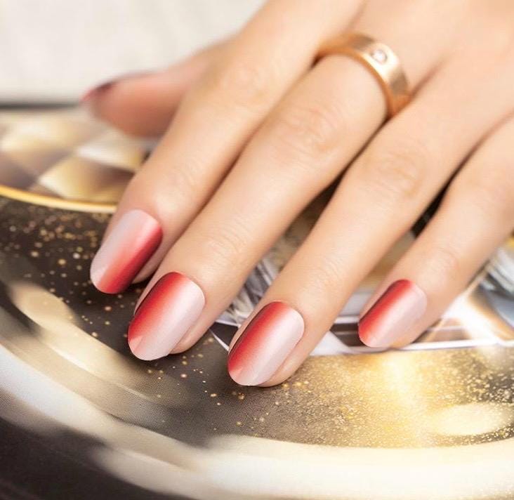 Ombré Wide Nail Wraps – 100% Non-Toxic Nail Strips