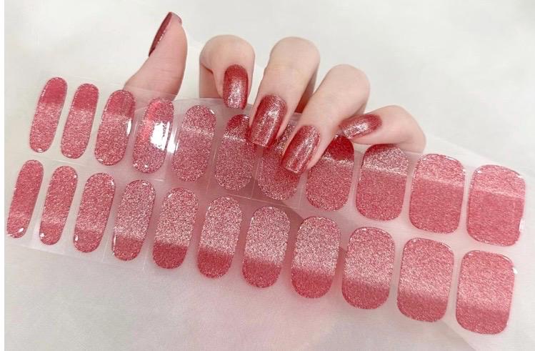 Frosted Elegance Gel Nail Polish Strips: Easy Application