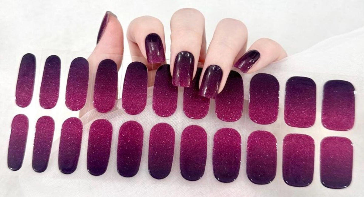 Garnet Glow Ombre Gel Nail Polish Strips: No UV Light Needed