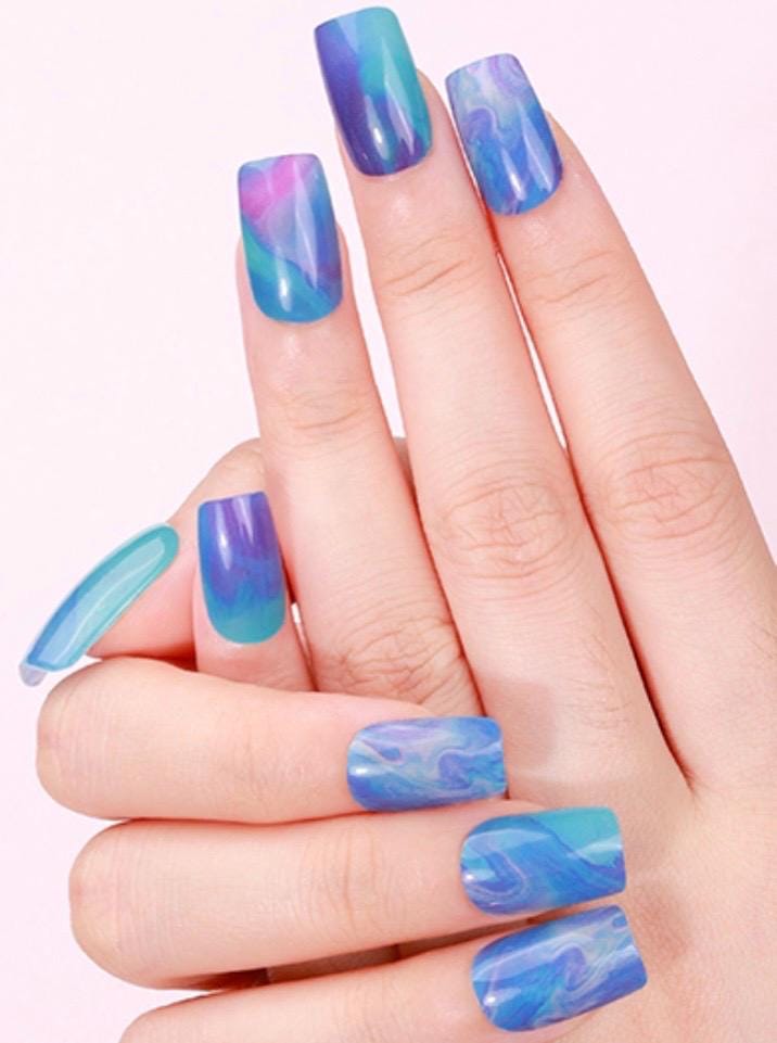 Blue Lagoon Gel Nail Polish Strips: Easy Application, No UV Light, Non-Toxic