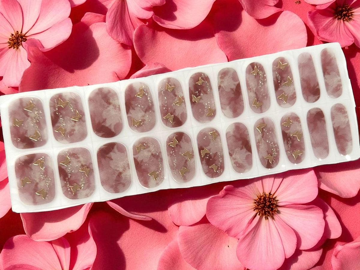 Mauve Marble Gel Nail Polish Strips: No UV Light Needed