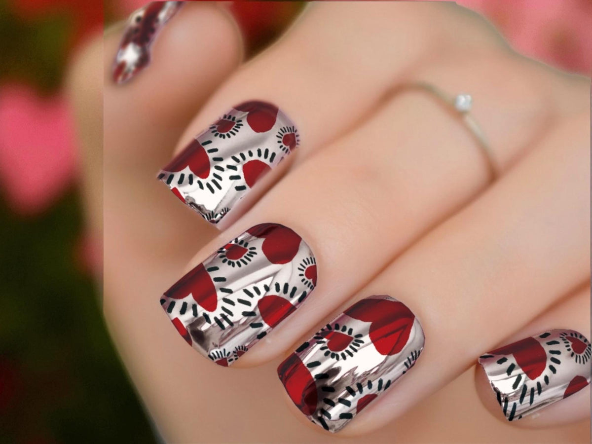 Love Shock Metallic/Chrome Nail Wraps