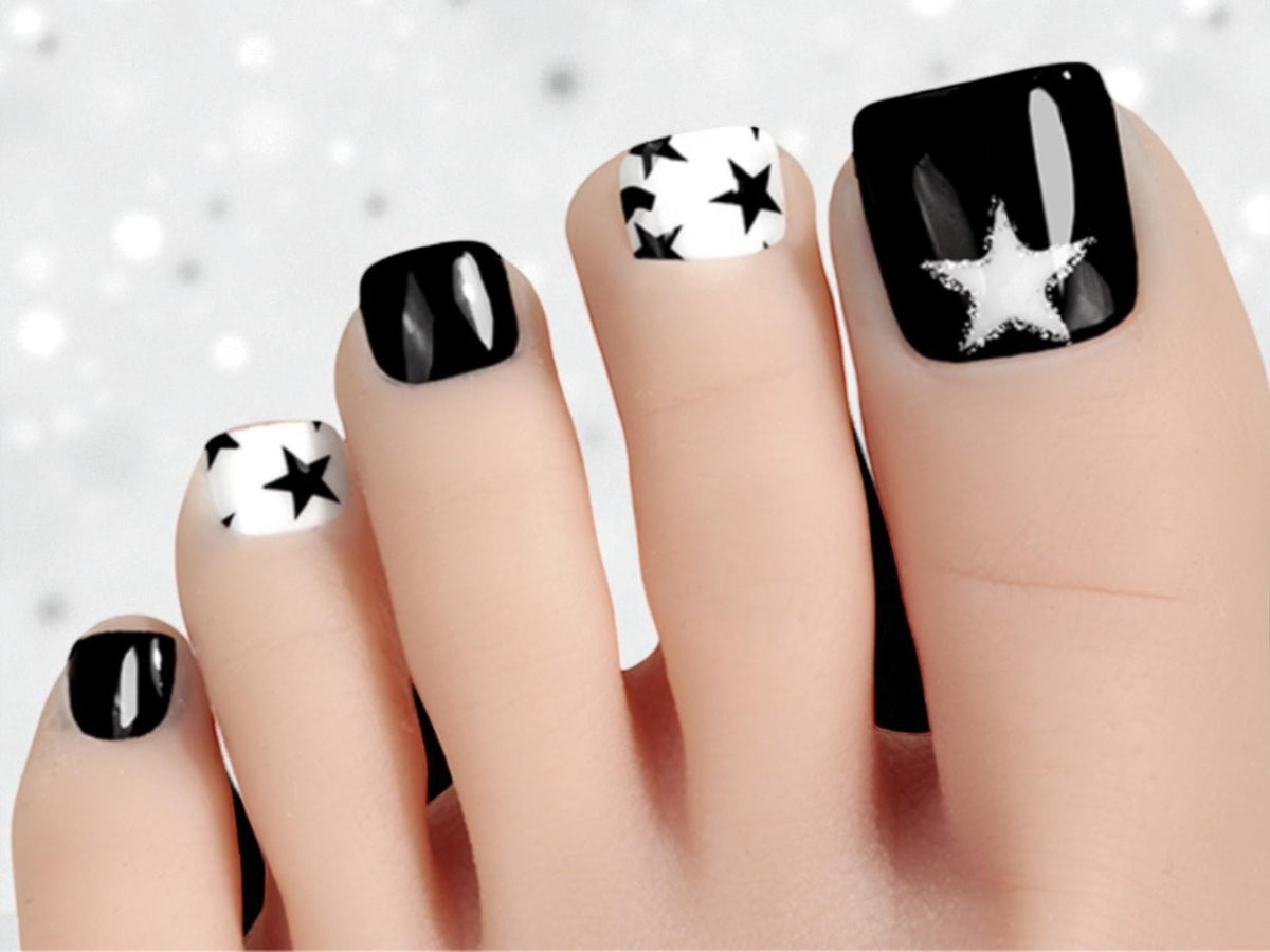 Starstruck Toe Nail Polish Strips: Non-Toxic Nail Wraps