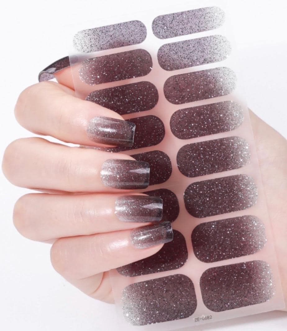Frosted Expresso Glitter Fade Nail Polish Strips: Non-Toxic Nail Art