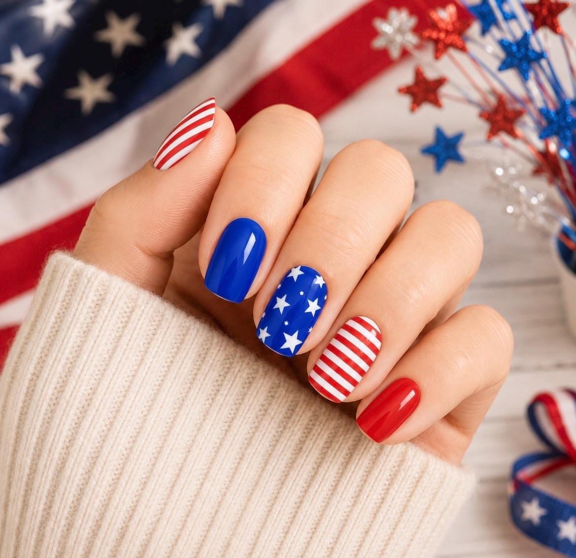 Patriotic Stars and Stripes Gel Nail Polish Strips: No UV Light Needed